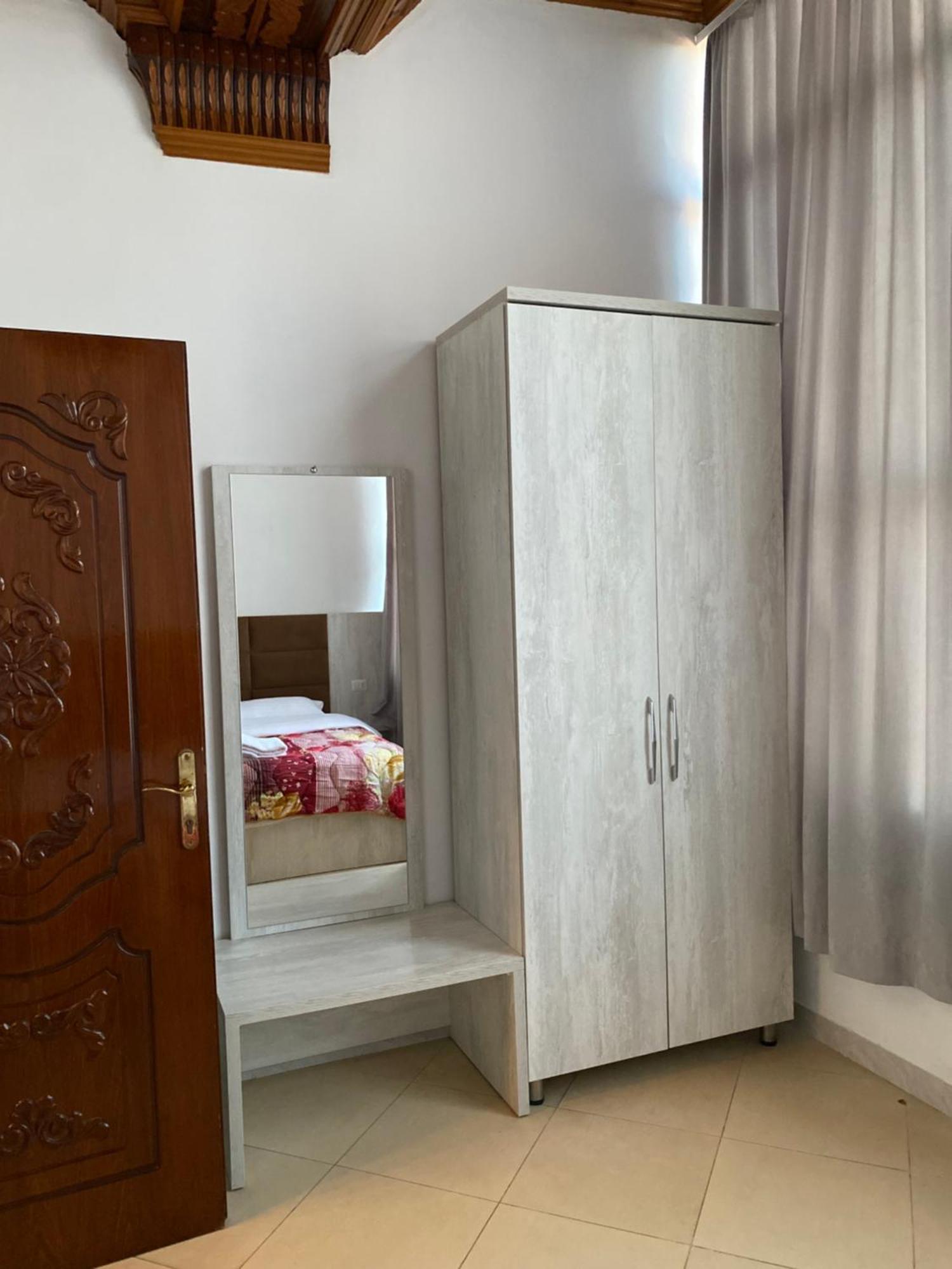 Kompleksi Jakaj Velipojë Εξωτερικό φωτογραφία