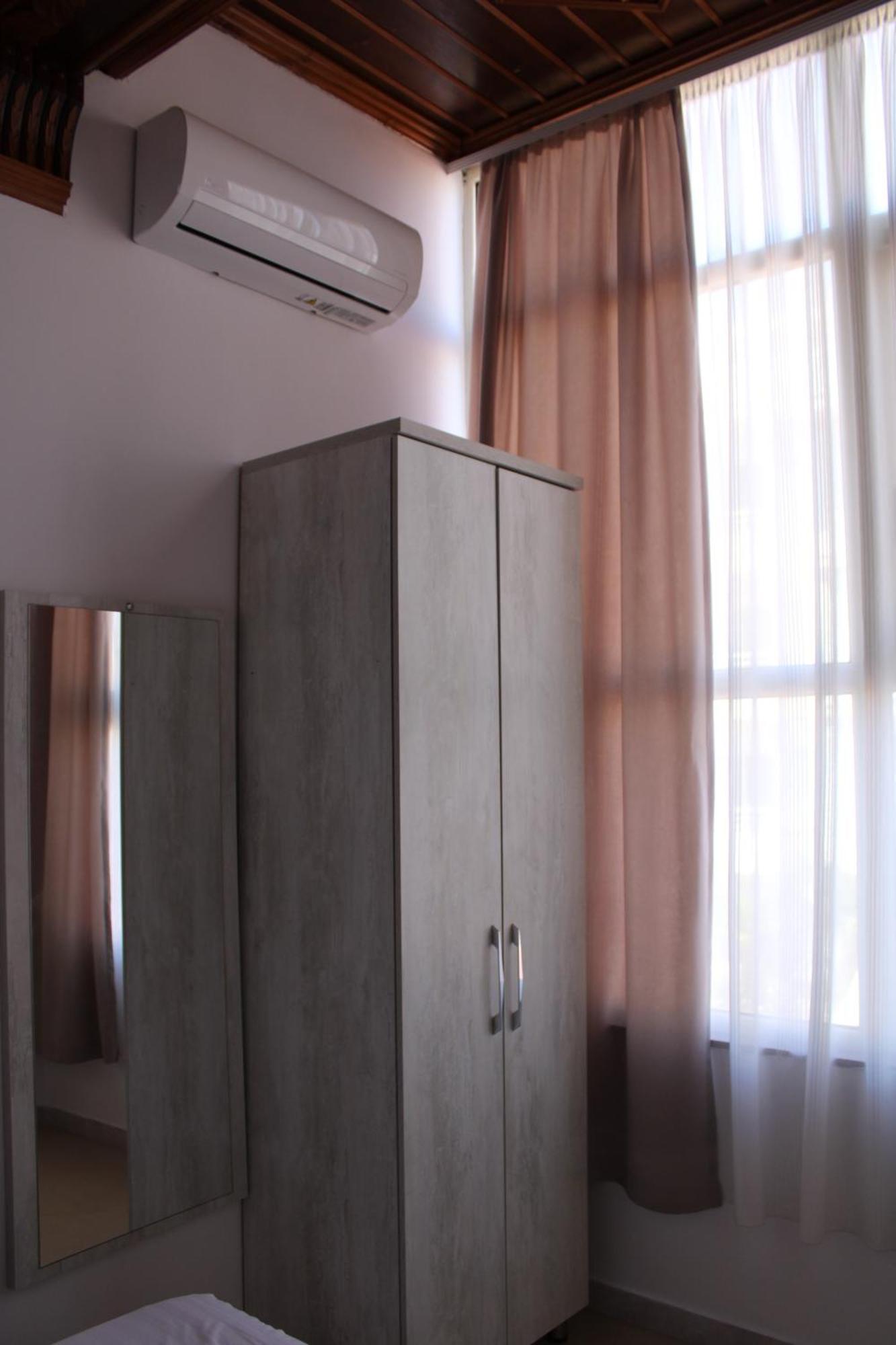 Kompleksi Jakaj Velipojë Εξωτερικό φωτογραφία